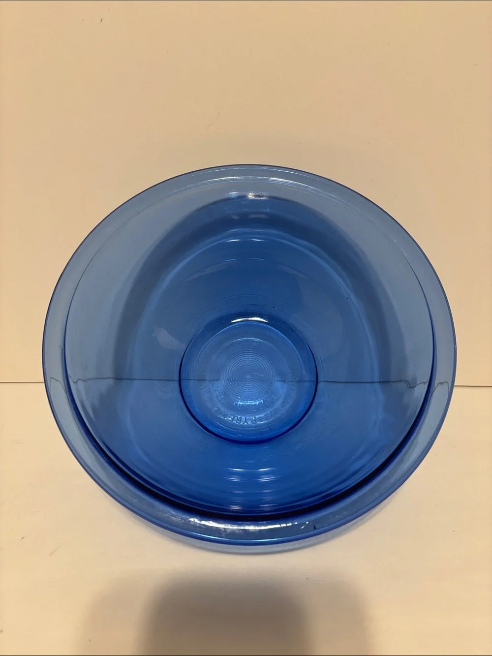 Pyrex mixing bowl